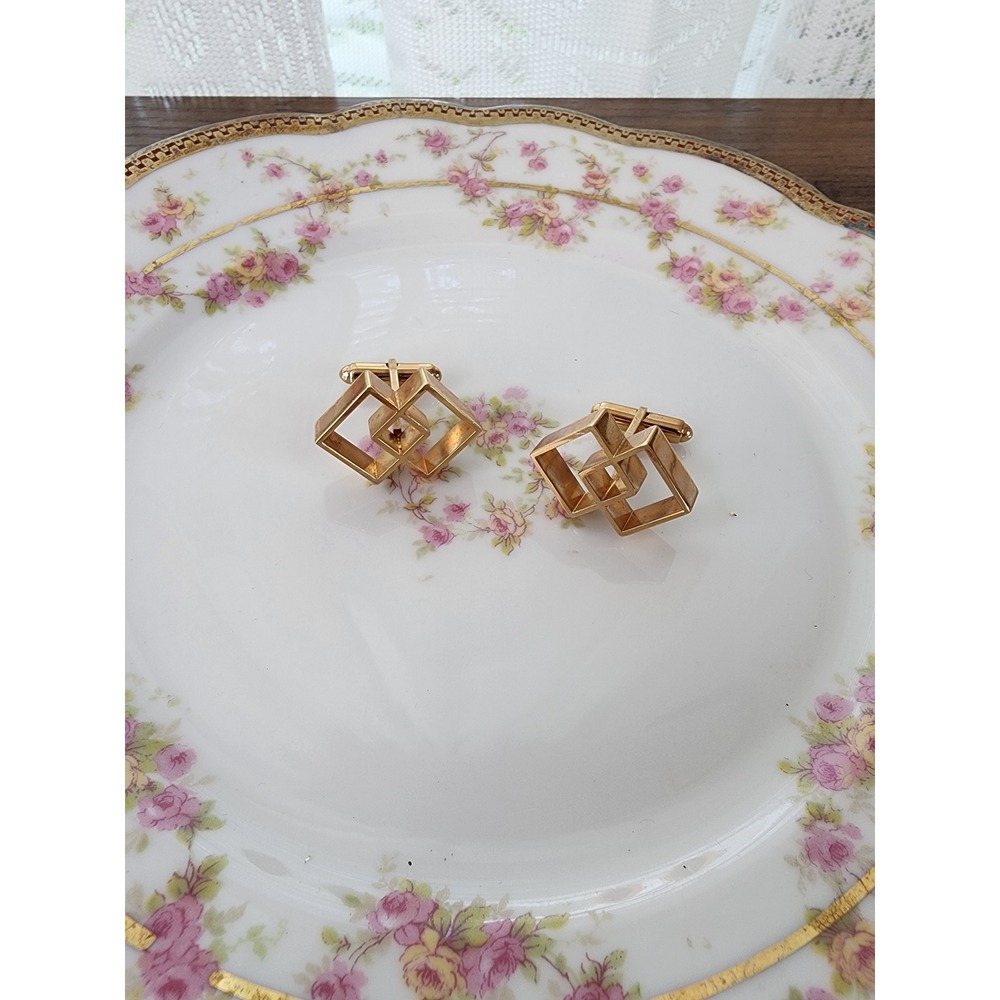Vintage Gold Tone Interlocking Geometric Square Cufflinks Modernist MCM Mens